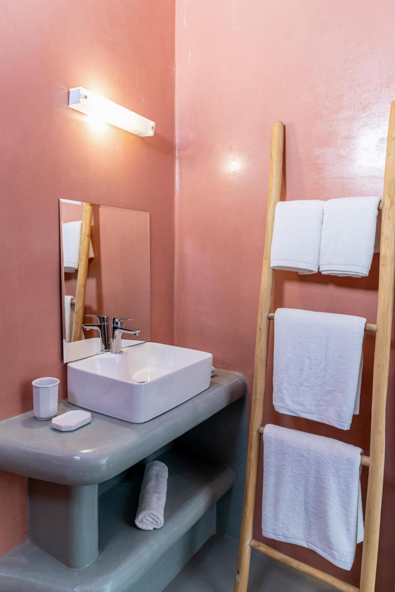 Evanthia Best View Thirassia Island Hotel Ngoại thất bức ảnh